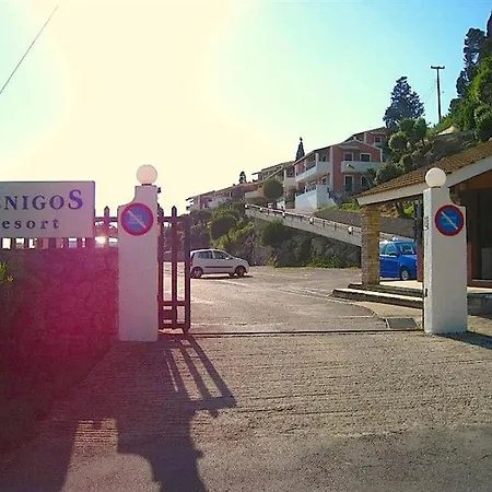 Corfu Menigos 72 Глифада